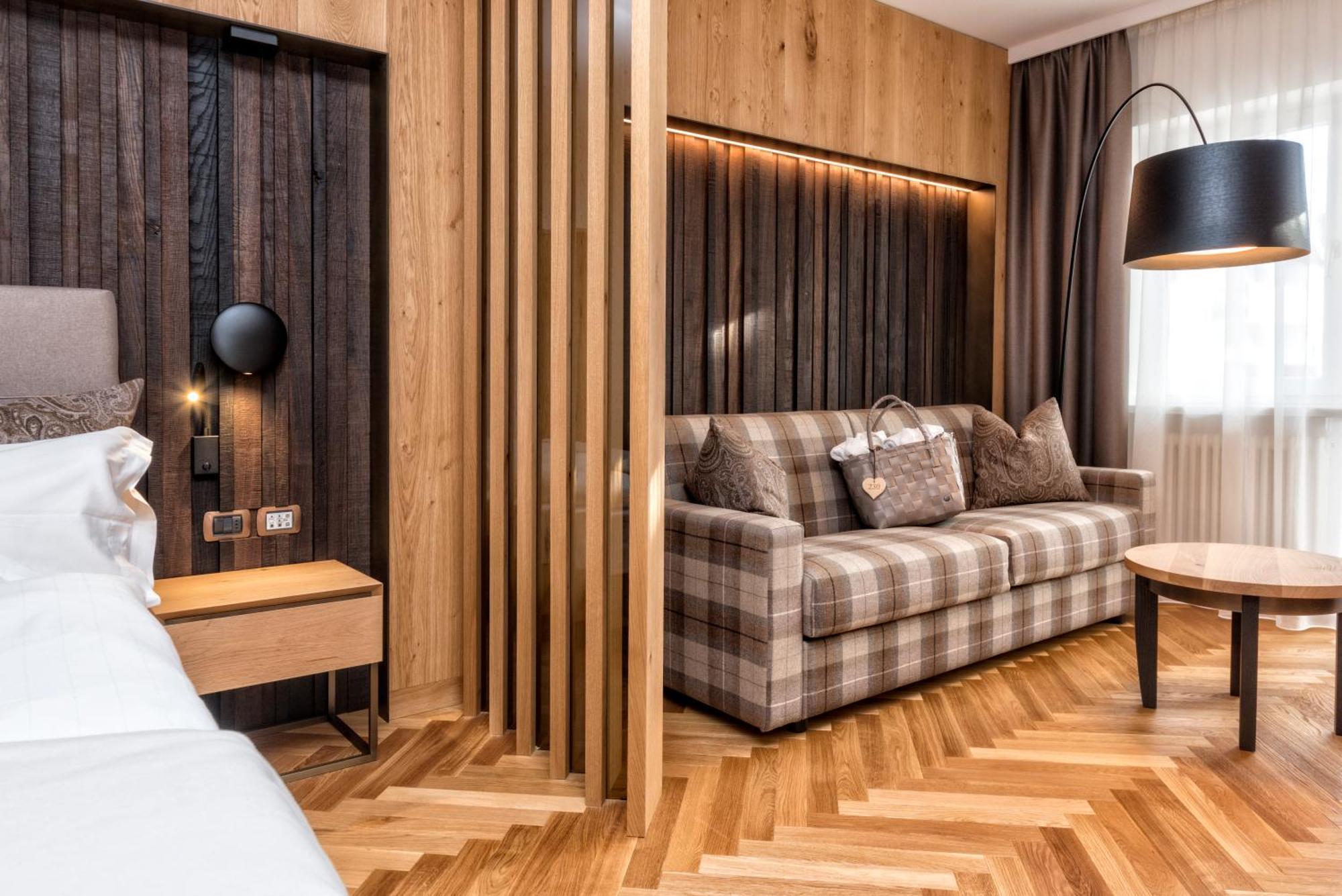 Hotel Genziana Ортізеї Екстер'єр фото